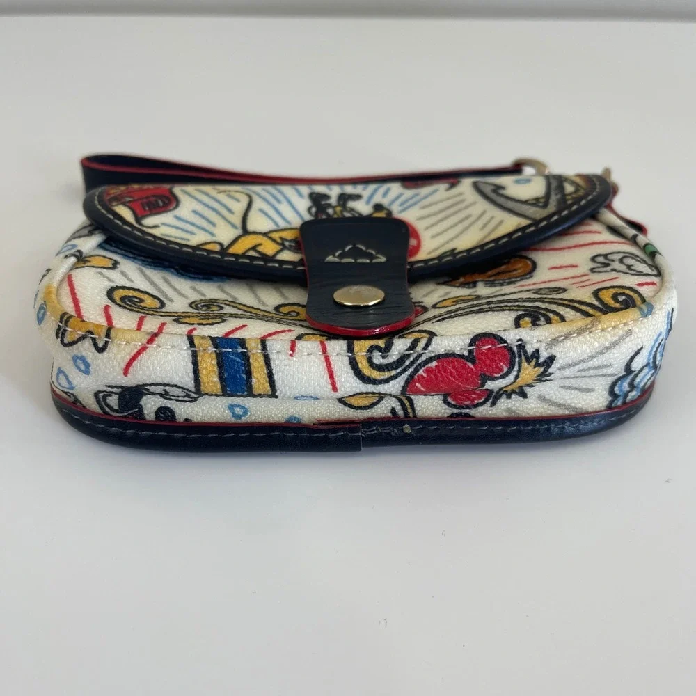 Dooney & Bourke Disney Cruise Line‎ Sketch Wristlet Disneyana Mickey Retired